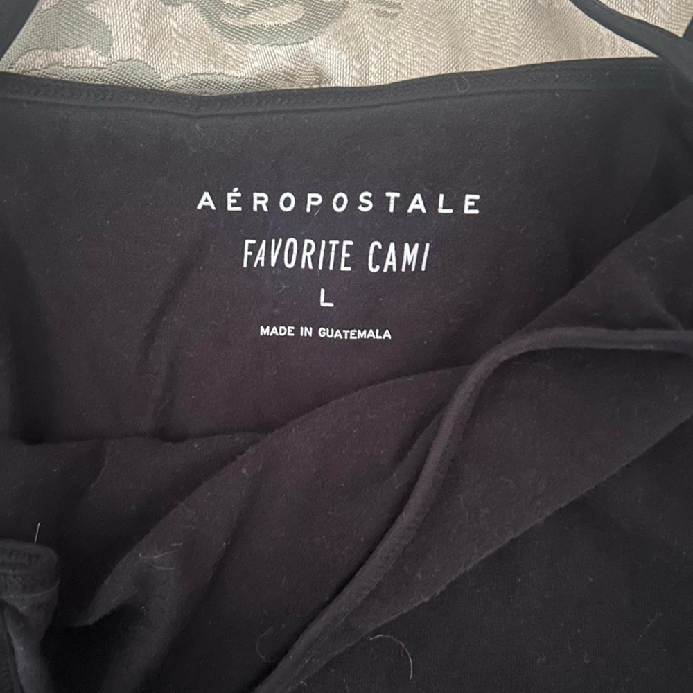 4 pack of aeropostale tanks!!